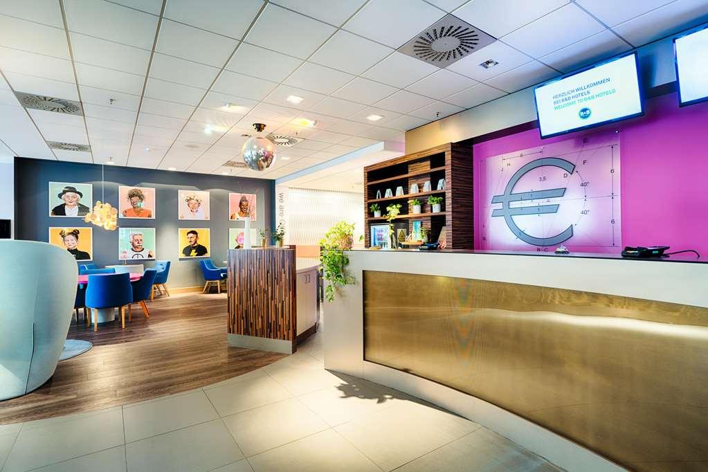 B&B Hotel Offenbach-Kaiserlei Интериор снимка